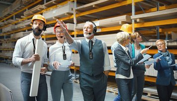 With ListenTALK you can make yourself heard even in noisy environments, for example during factory or company tours.